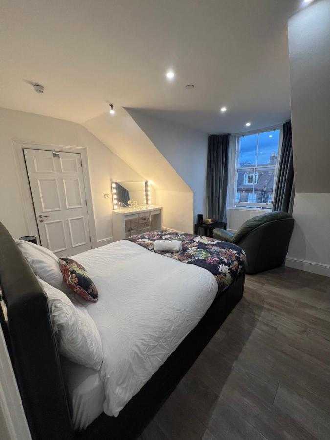Luxury Double Room W/ Private Bathroom Edinburgh Exterior photo